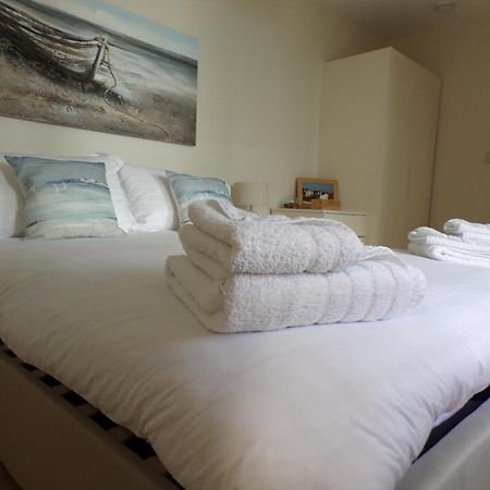 3Thedome - Luxury Ground Floor Apartment Opposite The Beach, 滨海巴顿 外观 照片